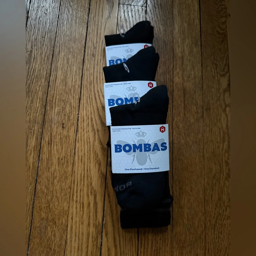 Bombas Men's Classic Black Socks - Picture 1 of 1